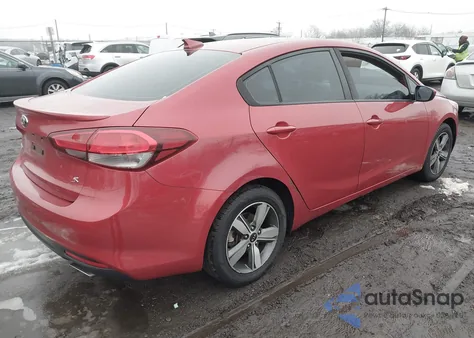 2018 Kia Forte S из США, поврежденный, VIN 3KPFL4A70JE240369
